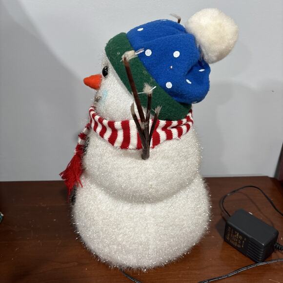 Fiber Optic Snowman Bradford Sight Sational 14" Striped Scarf Color Changing Box - Picture 7 of 12